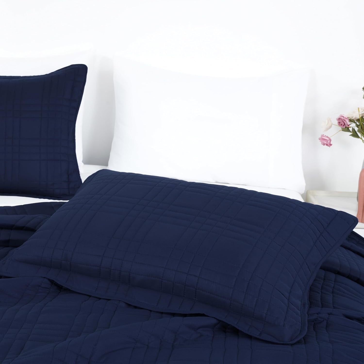 Kingston Queen Size Bedspread Set, 3-Piece Navy Oversized Quilted Microfiber Lightweight Bedspread Coverlet (100"X106") for All Seasons