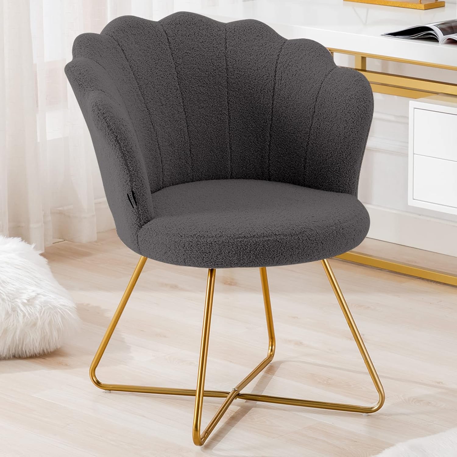 Faux Fur Vanity Accent Chair, Furry Makeup Chair with Back for Bedroom Makeup Room, Shell Shaped Living Room Chair Corner Chair with Golden Metal Legs, Grey